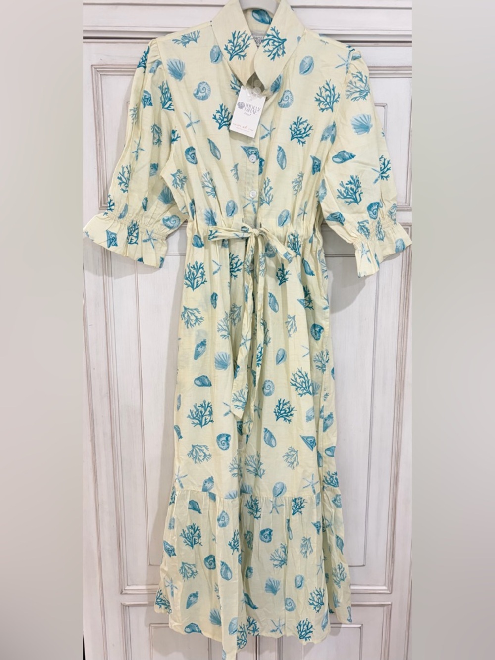NWT SZ S/M Holly Shae Seashell Tie-Waist Maxi Dress *sm spot see last 2 pics*